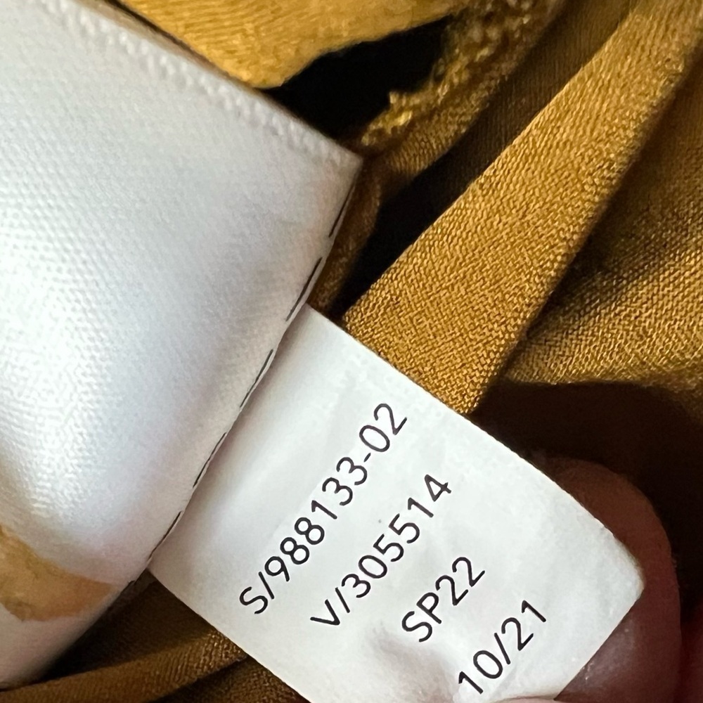 NWOT Athleta Vienna Cargo Pant Brass Yellow Active Outdoor Casual Women’s 4 - Picture 12 of 12